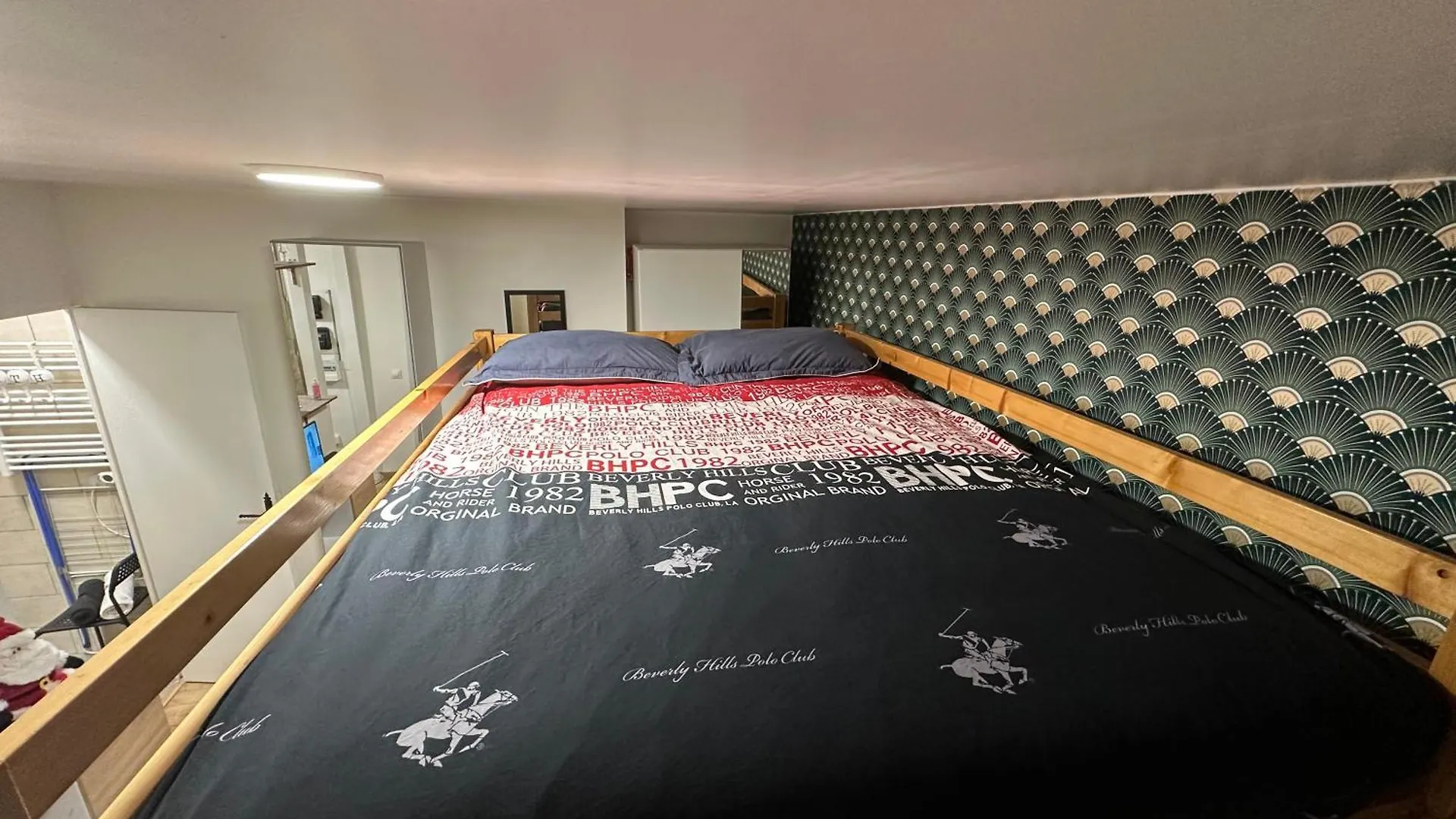 Apartment Equipe, Lumineux A